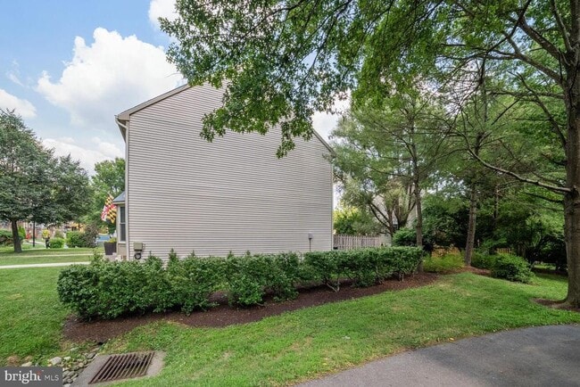Building Photo - 14224 Angelton Terrace