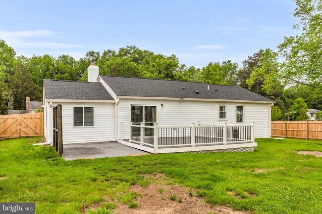 Building Photo - 3704 Blackwater Rd