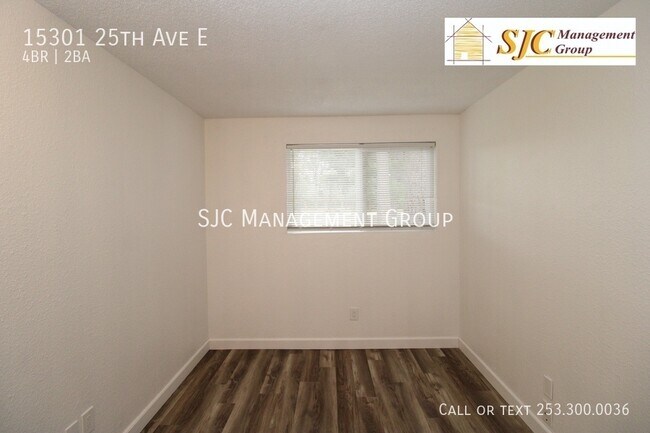 Building Photo - 15301 25th Ave E