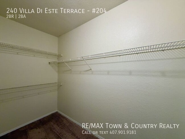 Building Photo - 240 Villa Di Este Terrace