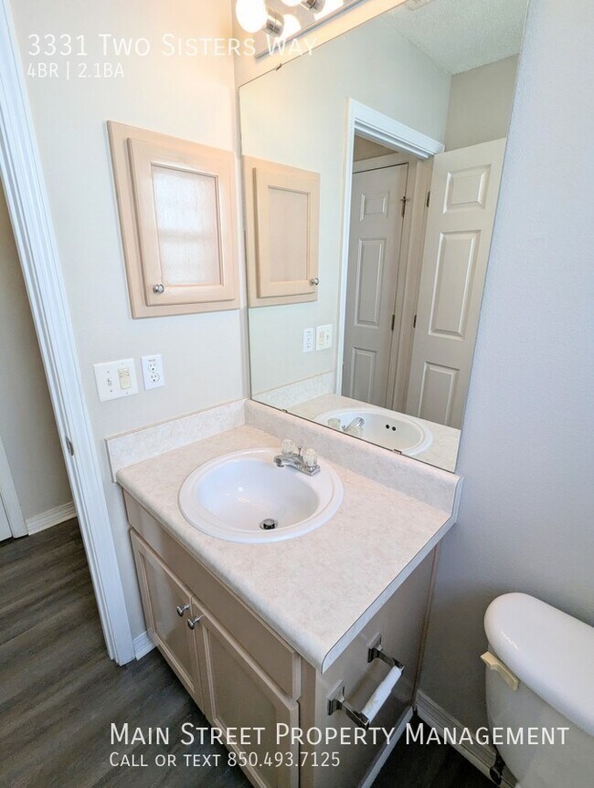 Building Photo - 3331 Two Sisters Wy