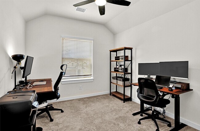 Building Photo - 440 Flowering Lotus Ct