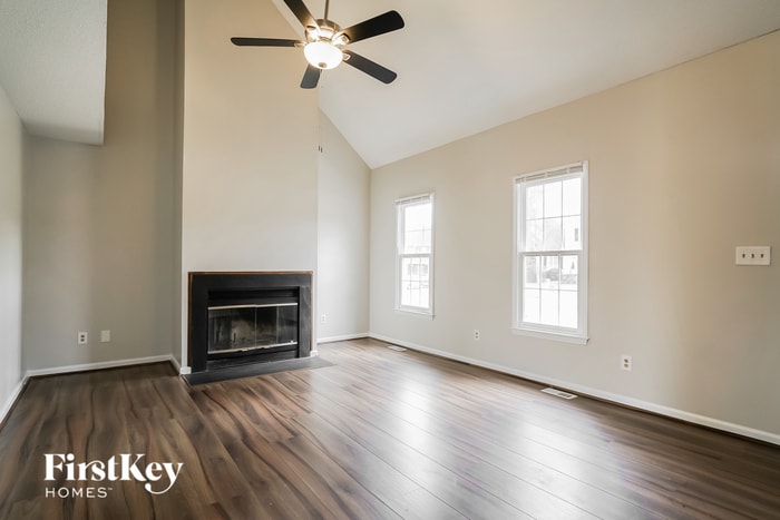 Building Photo - 6001 River Landings Dr