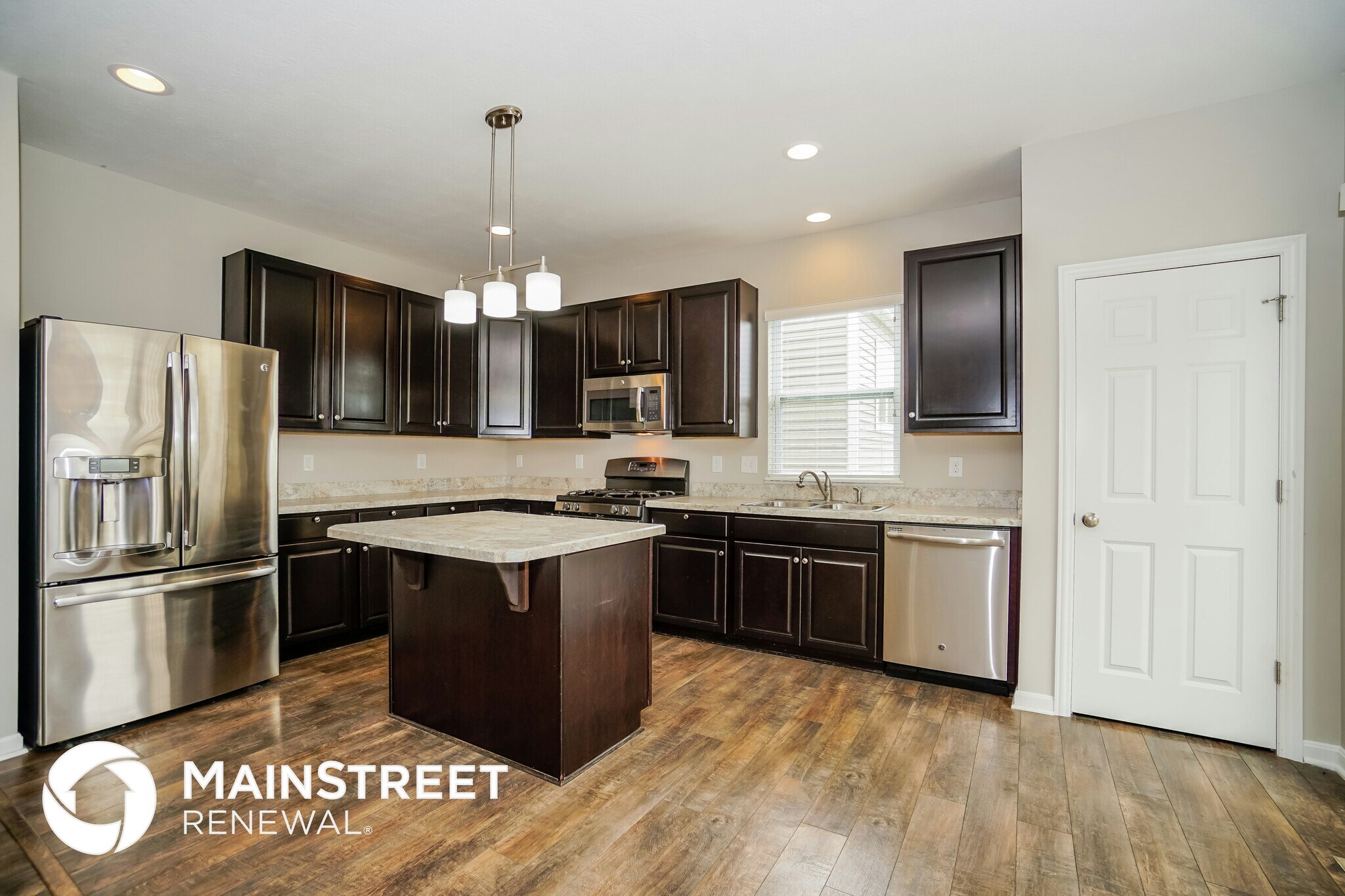 Building Photo - 205 Asbury Ct