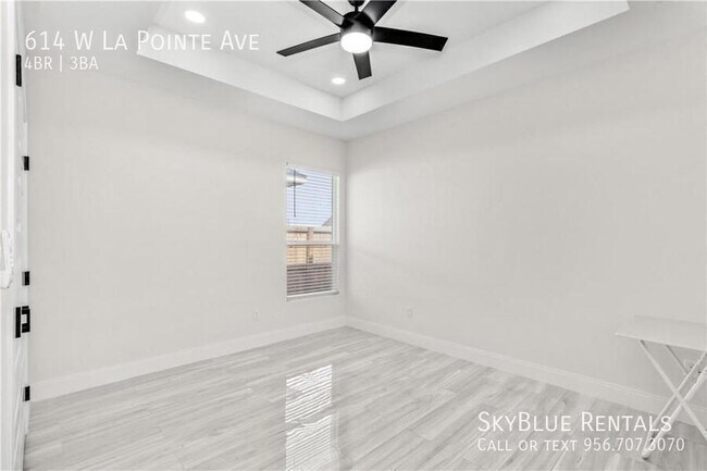 Building Photo - 614 W La Pointe Ave