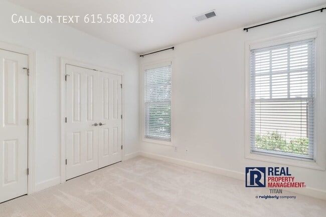 Building Photo - NEW PRICE! Make West End Your New Address ...