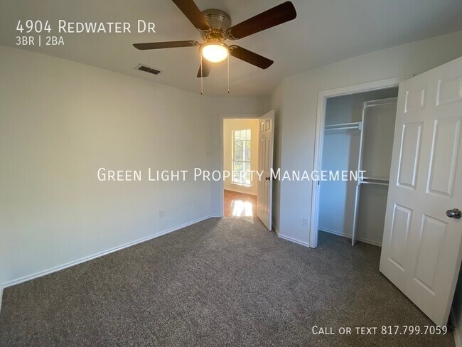 Building Photo - 4904 Redwater Dr