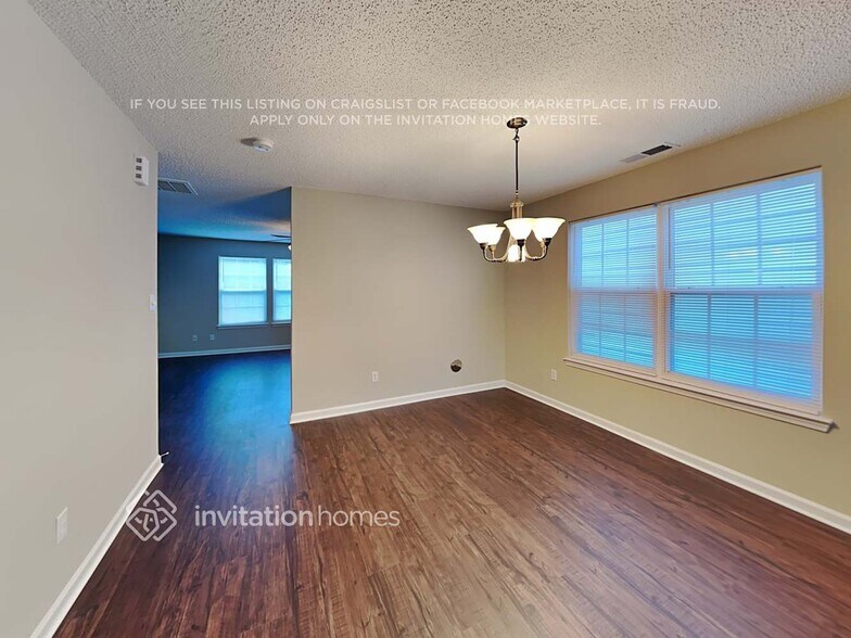 Building Photo - 4403 Staffordshire Ln