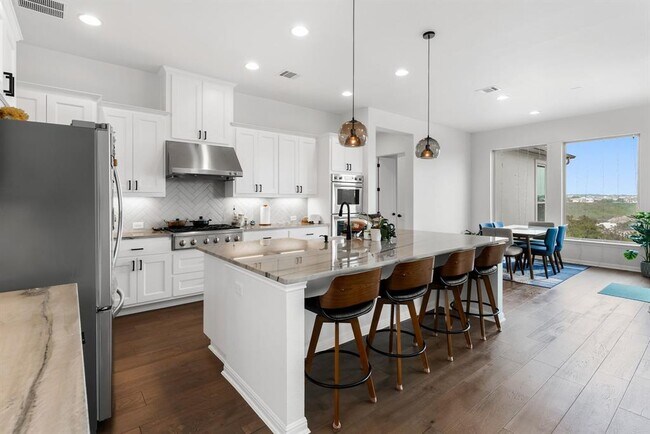 Building Photo - 2612 War Wagon Way