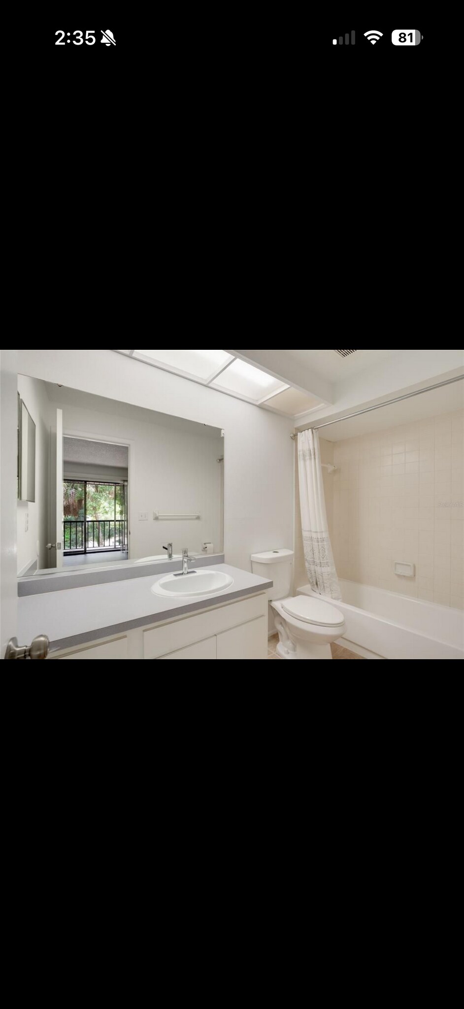 Building Photo - 926 Sunridge Dr