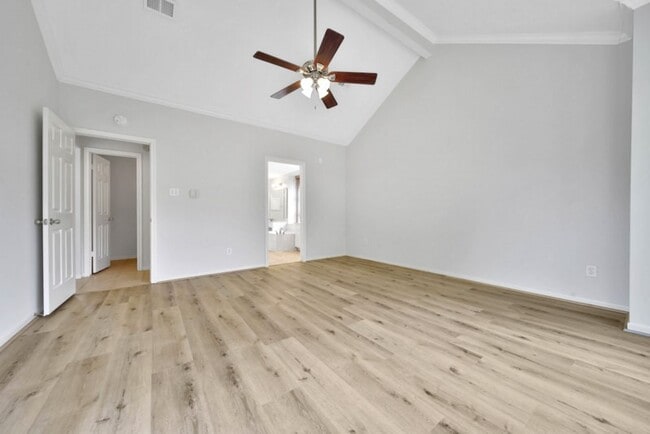 Building Photo - 6414 Oakburl Ct