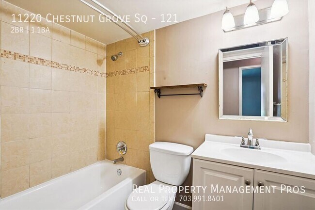 Building Photo - 11220 Chestnut Grove Square