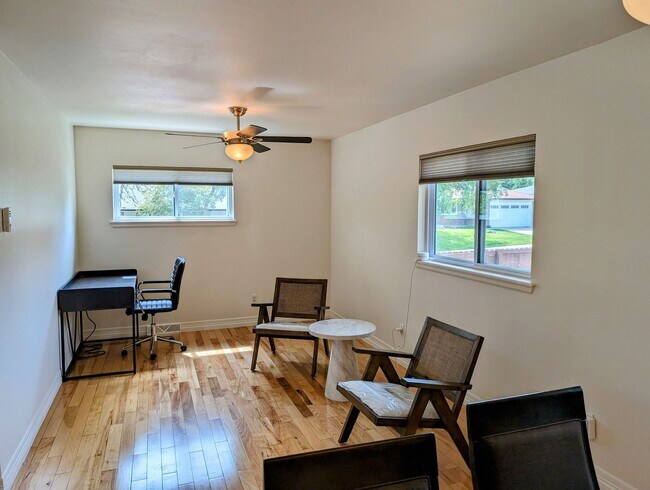 Building Photo - BEAUTIFUL 4 Bed 2 Bath Hampden Neighborhoo...