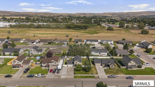 Building Photo - 1150 Hammerstone Dr