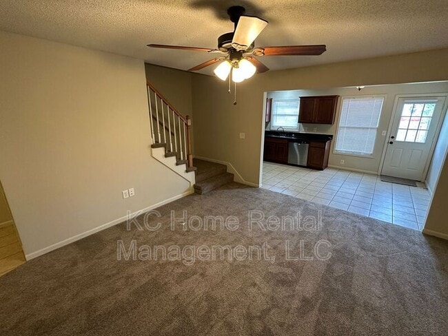 Building Photo - 820 167th Ct