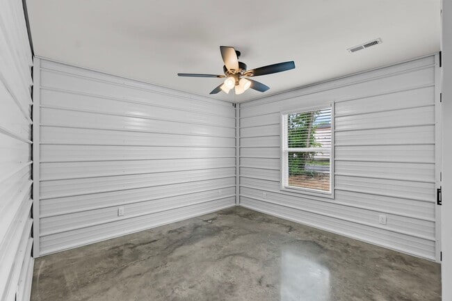 Building Photo - Custom-Built Modern, Energy-Efficient Home