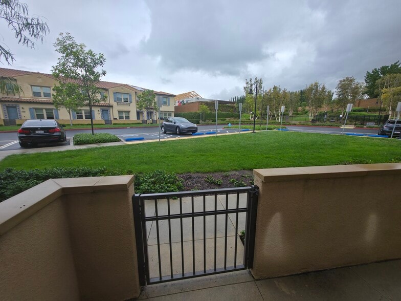 Building Photo - 12120 Blue Sky Ct