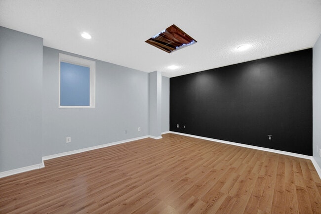 Building Photo - 2571 E Lincoln Hwy