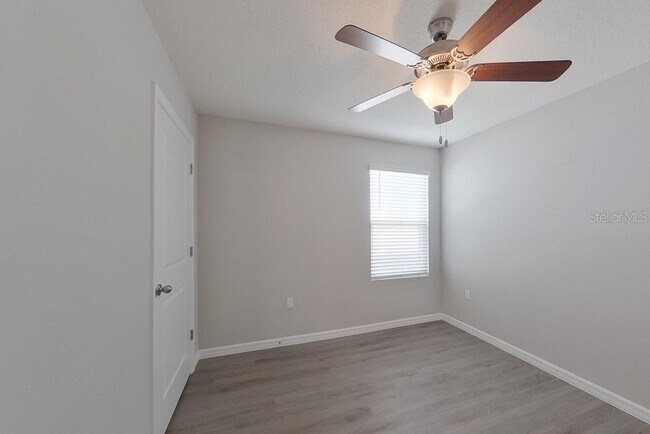 Building Photo - 4445 SW 85 Ln