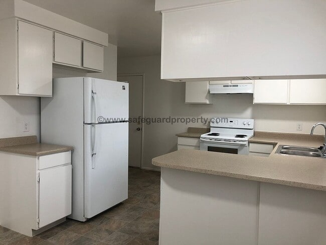 Building Photo - Charming 3 Bedroom Home in Taylorsville