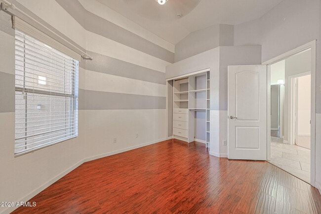 Building Photo - 8747 W Adam Ave
