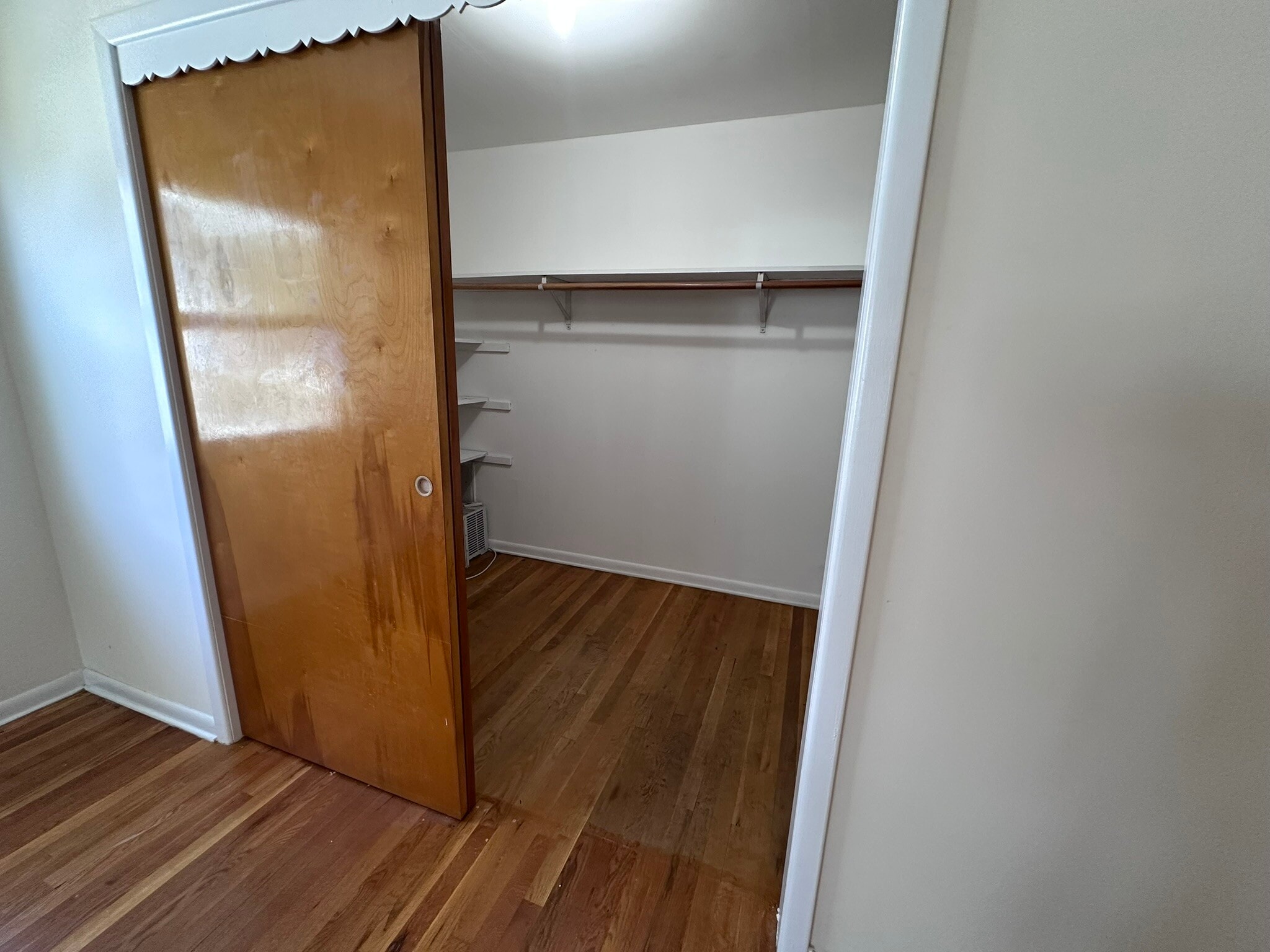 Building Photo - 116 Orient Way