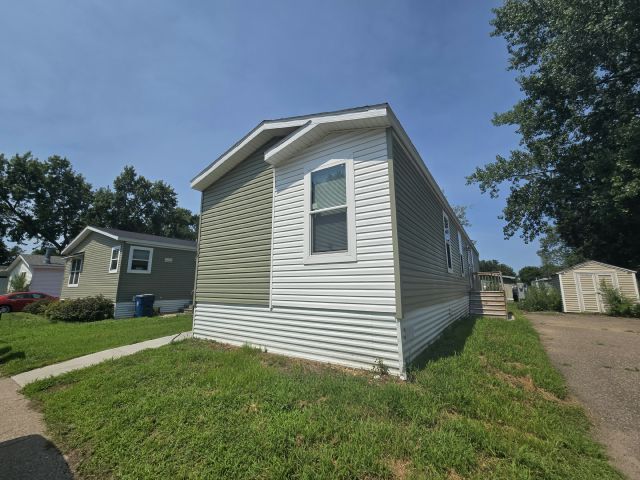 Primary Photo - 129 112th Square NE