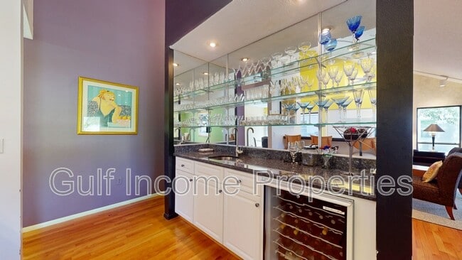 Building Photo - 510 Givens St