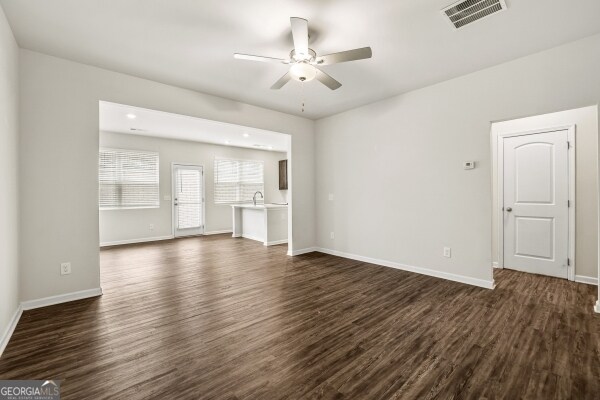 Building Photo - 292 Whitetail Cir