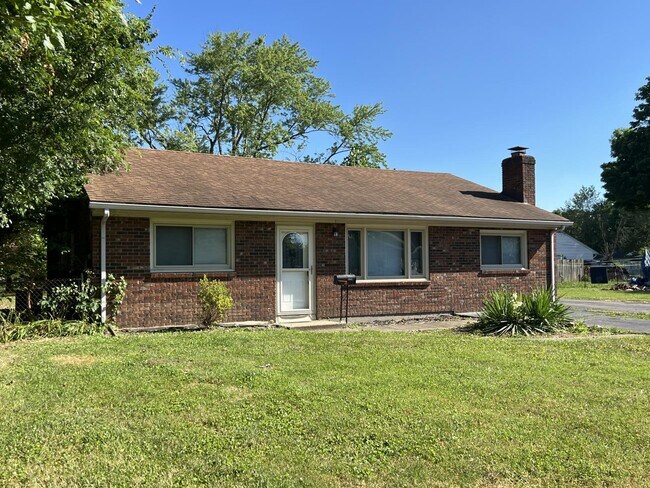 Building Photo - 13915 Petwood Blvd