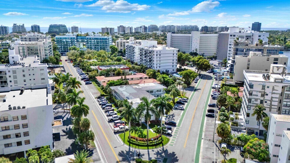 Primary Photo - Crestview Apartments