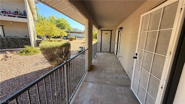 Building Photo - 2783 Carnation Ln