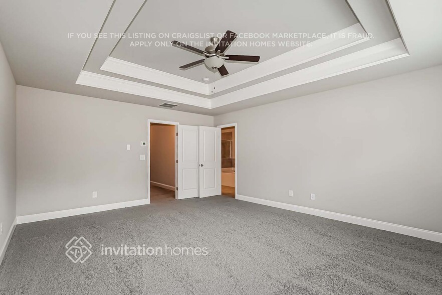 Building Photo - 2812 Wild Santana Wy