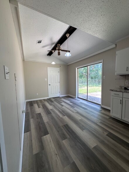 Dining - 144 Ben Dr