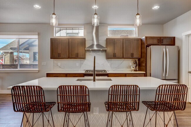 Building Photo - $4,145.95 - 3 Bed, 2.5 Bath Townhome In Denver with Central AC and Outdoor Space!