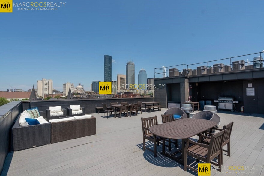 Building Photo - 255 Northampton St