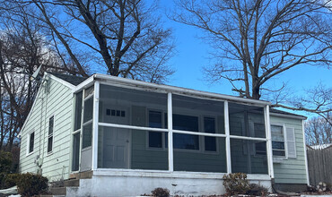 Building Photo - 287 Bridgeport Ave
