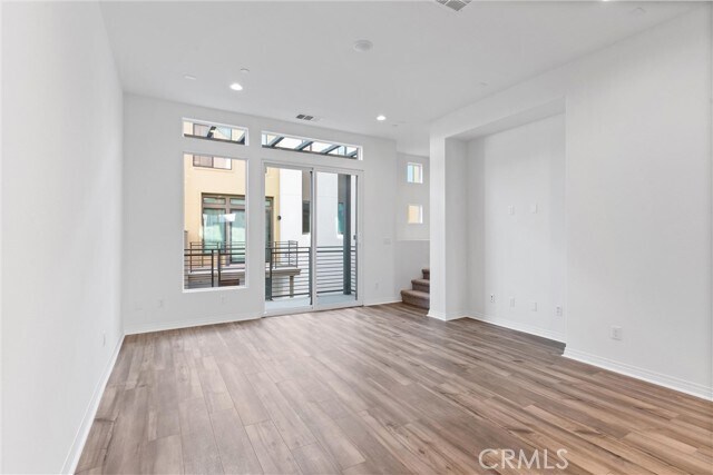 Building Photo - 138 Sawbuck