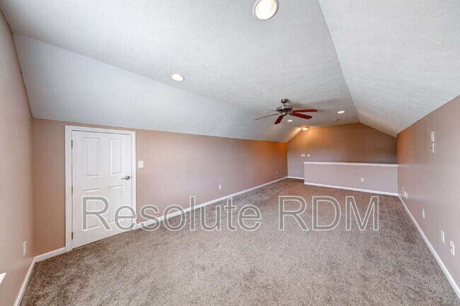 Building Photo - 2665 Foxbriar Pl