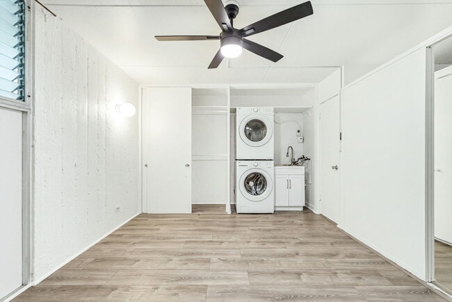 Building Photo - 3055 Pualei Cir