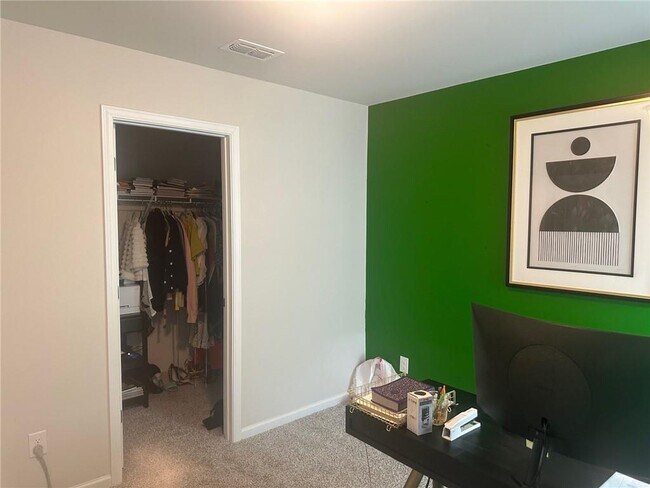 Building Photo - 3938 Dean Grv Wy