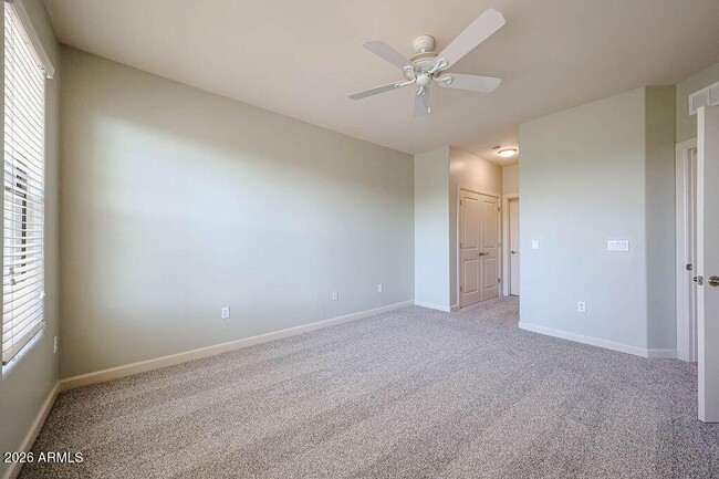 Building Photo - 7291 N Scottsdale Rd