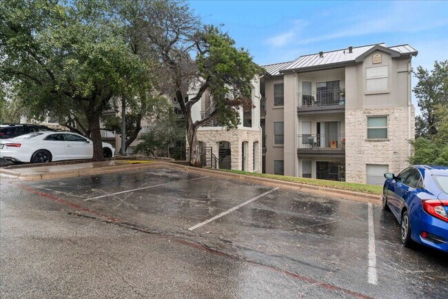 Primary Photo - 6000 Shepherd Mountain Cove
