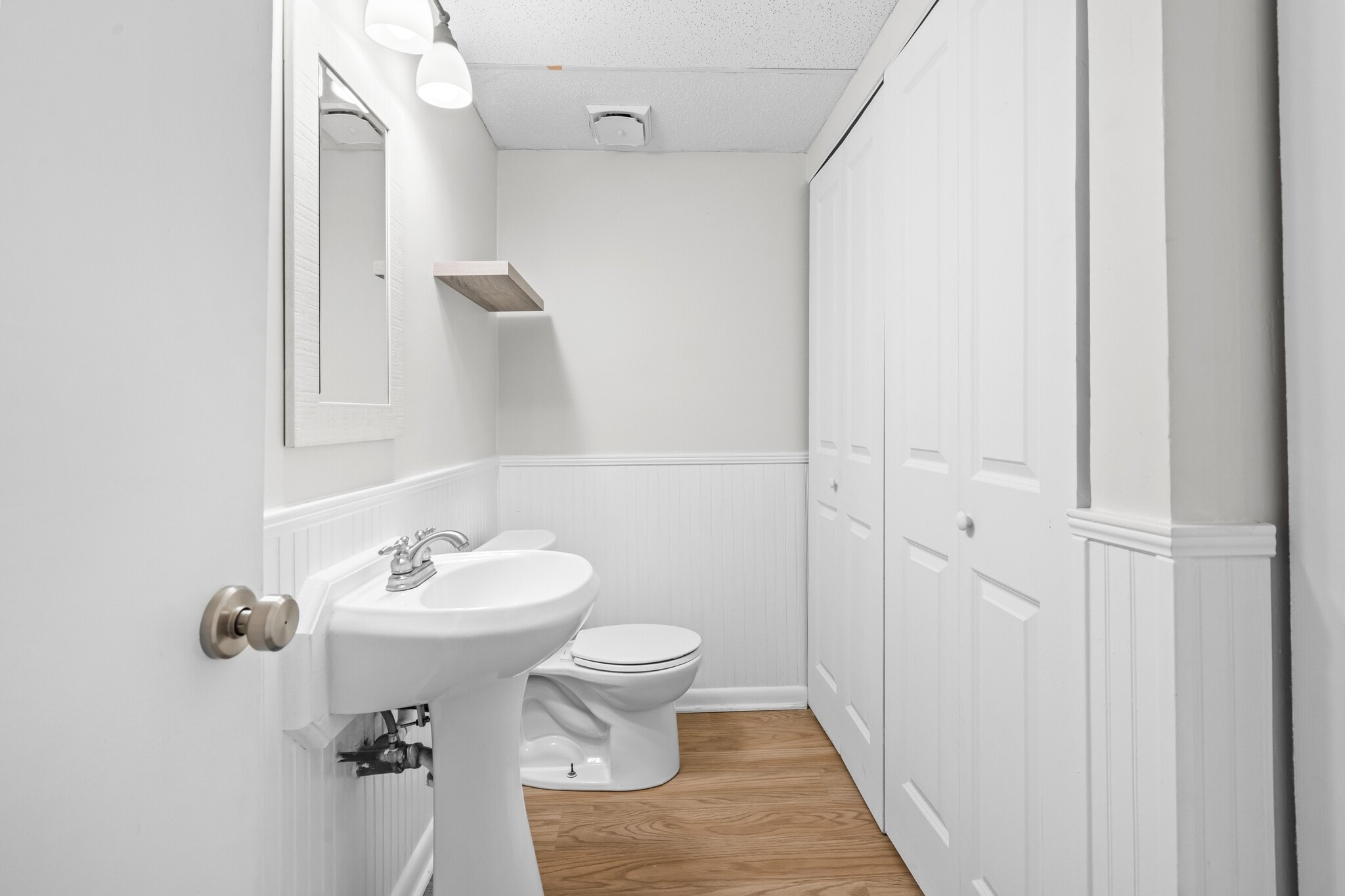 Building Photo - 7163 Sandy Creek Dr