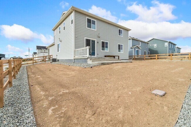 Building Photo - Better-Than-New Home in Prairie Song - 4-Bed, 3-Bath, 3-Car