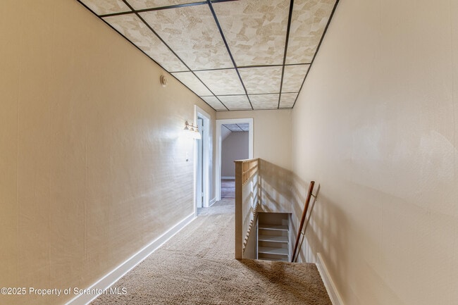 Building Photo - 1027 Woodlawn St