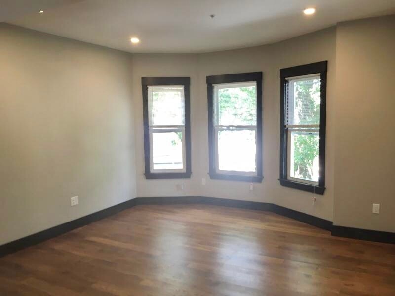 Building Photo - 46 Creighton St