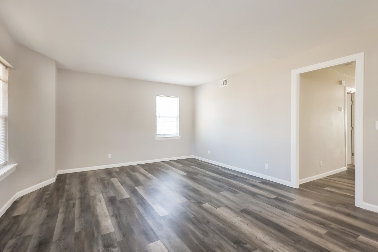 Building Photo - 312 NW 82nd St