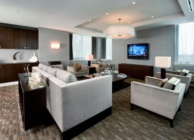 Building Photo - 48 Washington Blvd