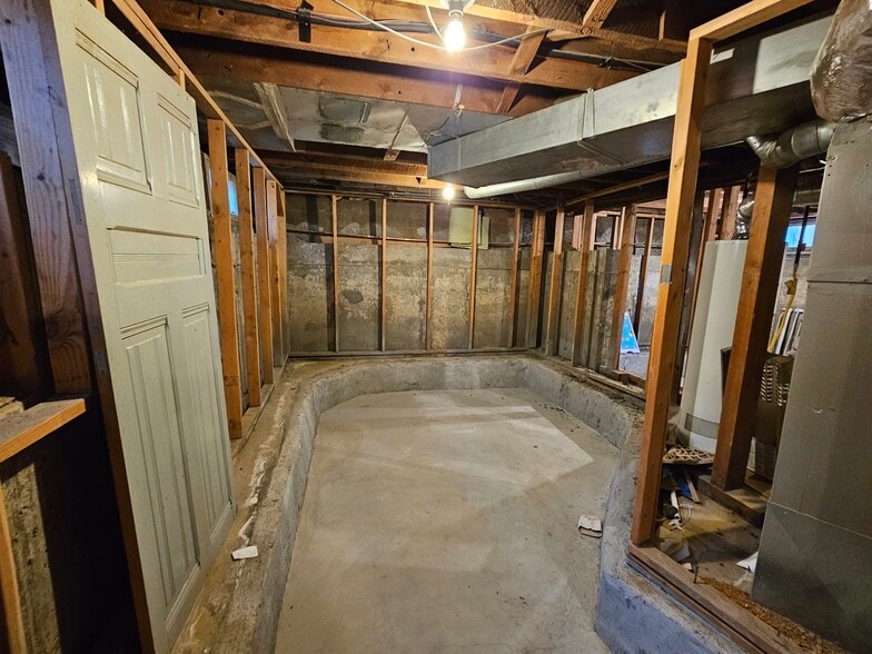 Building Photo - 1712 Ivy Pl